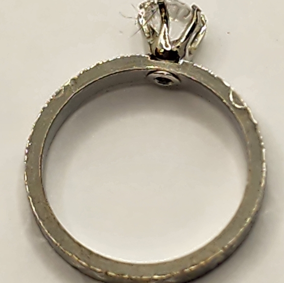 14k, platinum and rhodium diamond ring - Picture 4 of 10